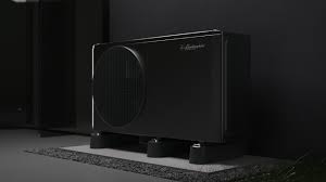 IDOLA LIFE M Kw 4,50 POMPA DI CALORE REVERSIBILE PER INSTALLAZIONE ESTERNA CON COMPRESSORE DC INVERTER E REFRIGERANTE R290